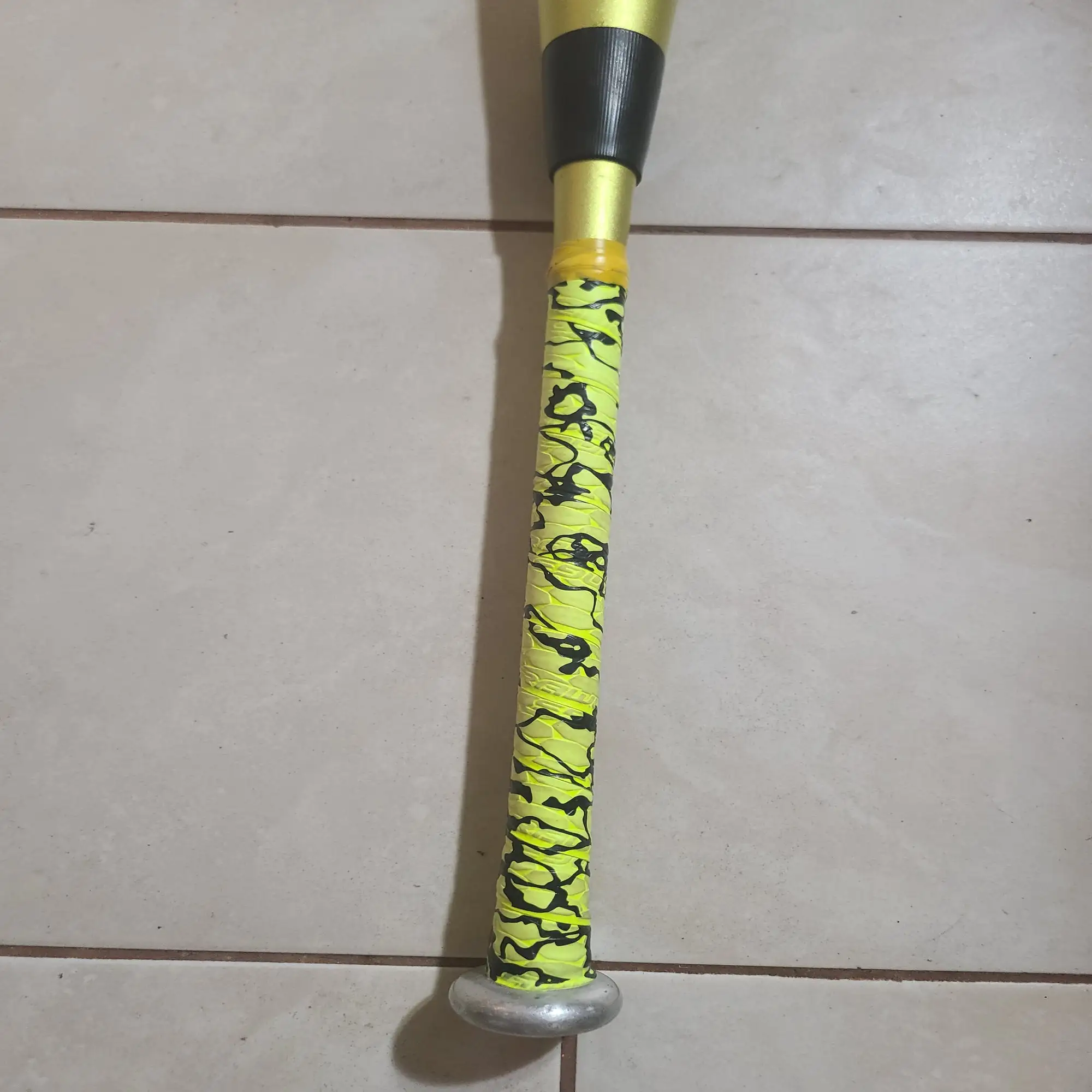 Used Easton Alloy Bat (-10) 24 Oz 34" 4 Used Easton Alloy Bat (-10) 24 Oz 34" - Image 2