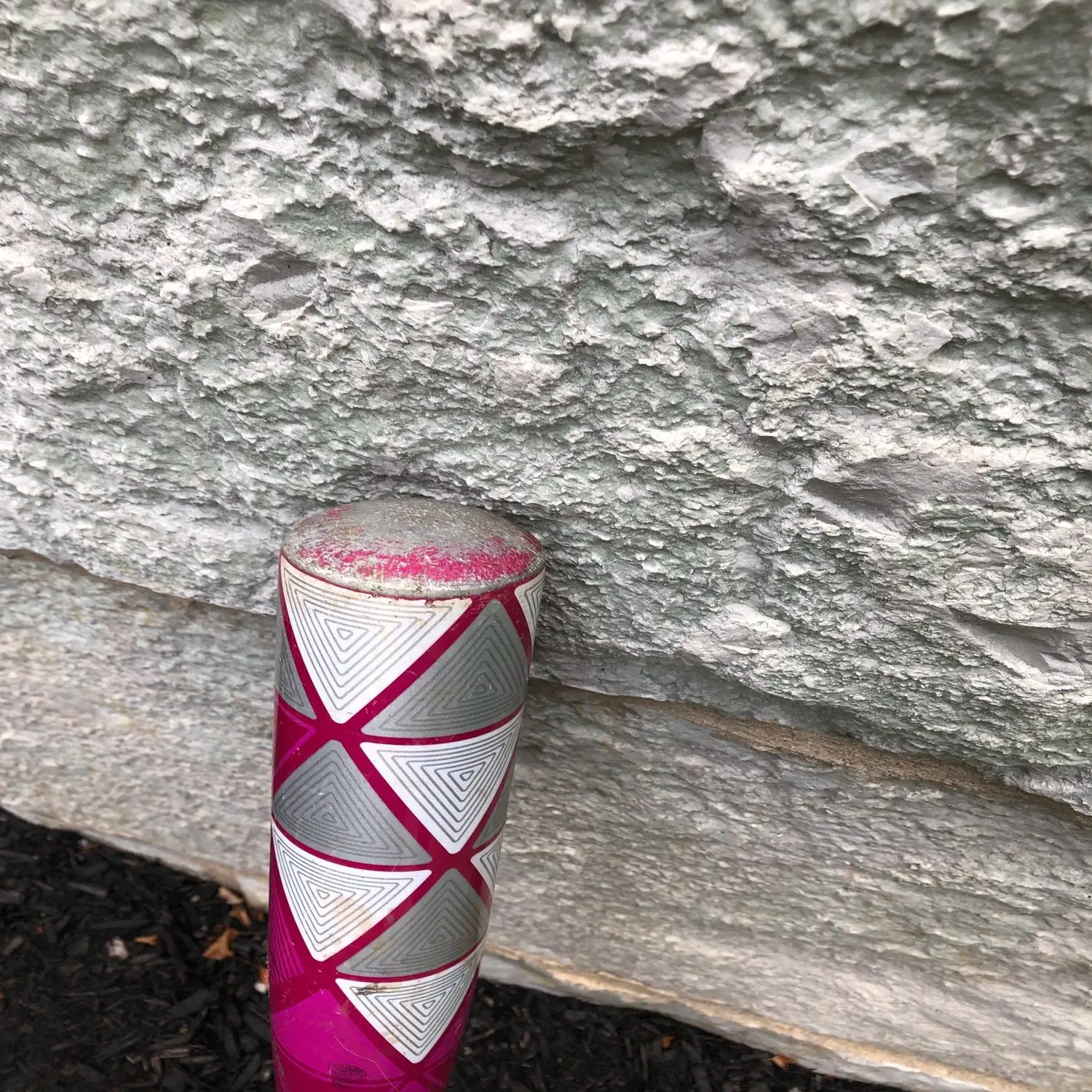 Used Easton Pink Sapphire (27") Alloy Softball Bat - 17OZ (-10) 9 Used Easton Pink Sapphire (27") Alloy Softball Bat - 17OZ (-10) - Image 7