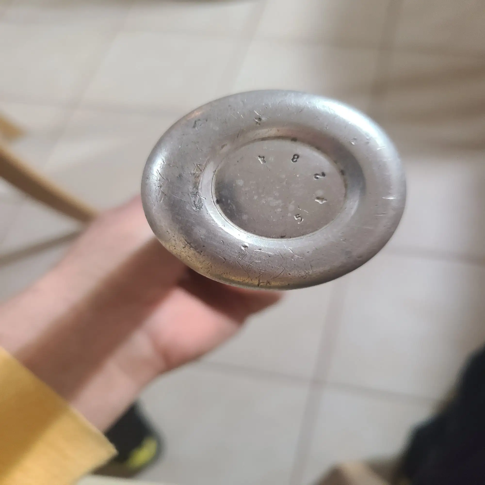 Used Easton Alloy Bat (-10) 24 Oz 34" 5 Used Easton Alloy Bat (-10) 24 Oz 34" - Image 3