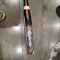 Used 2018 Easton Composite Mako Bat (-7) 28 Oz 34"