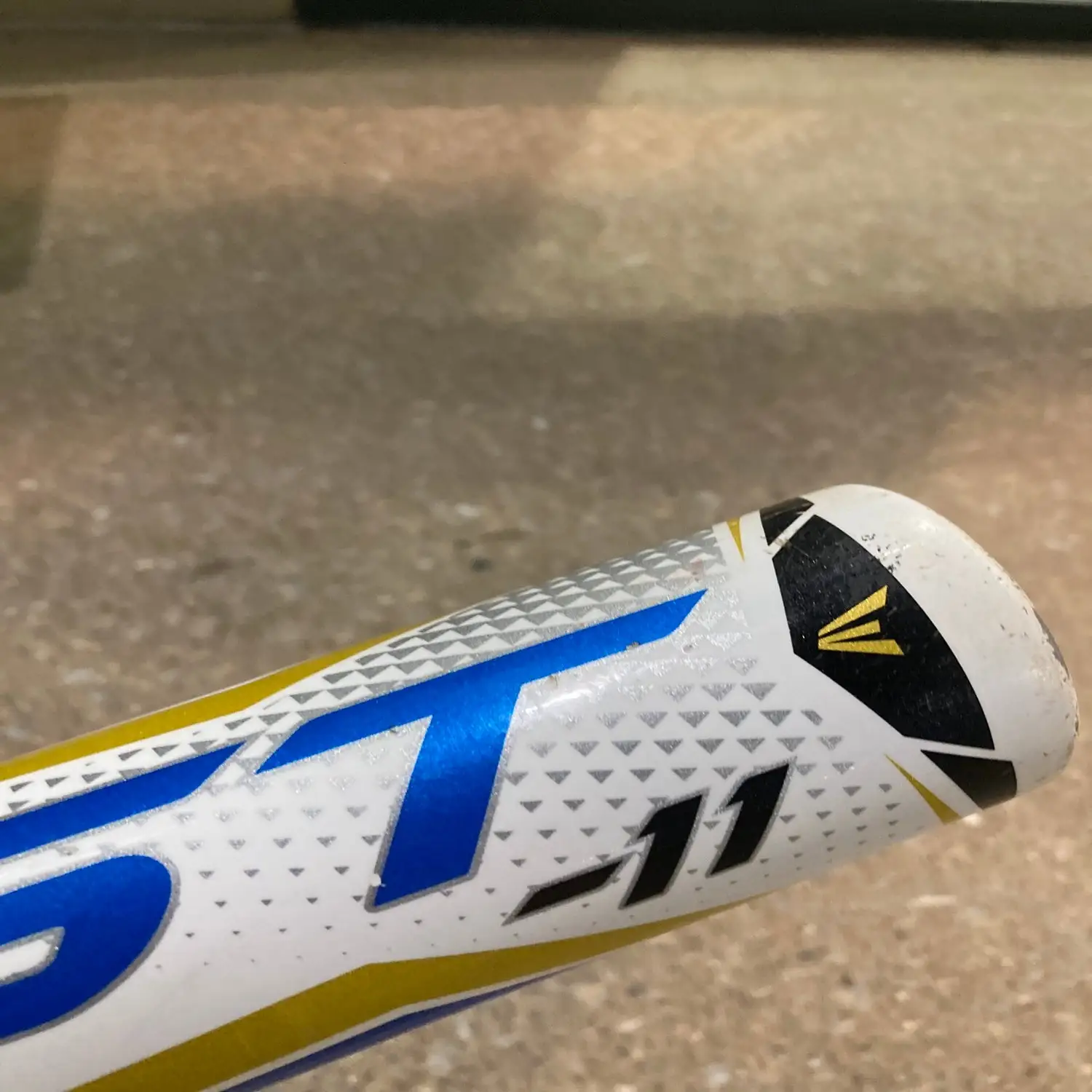 Easton Ghost Fastpitch Alloy Bat -11 18OZ 29" 7 Easton Ghost Fastpitch Alloy Bat -11 18OZ 29" - Image 5