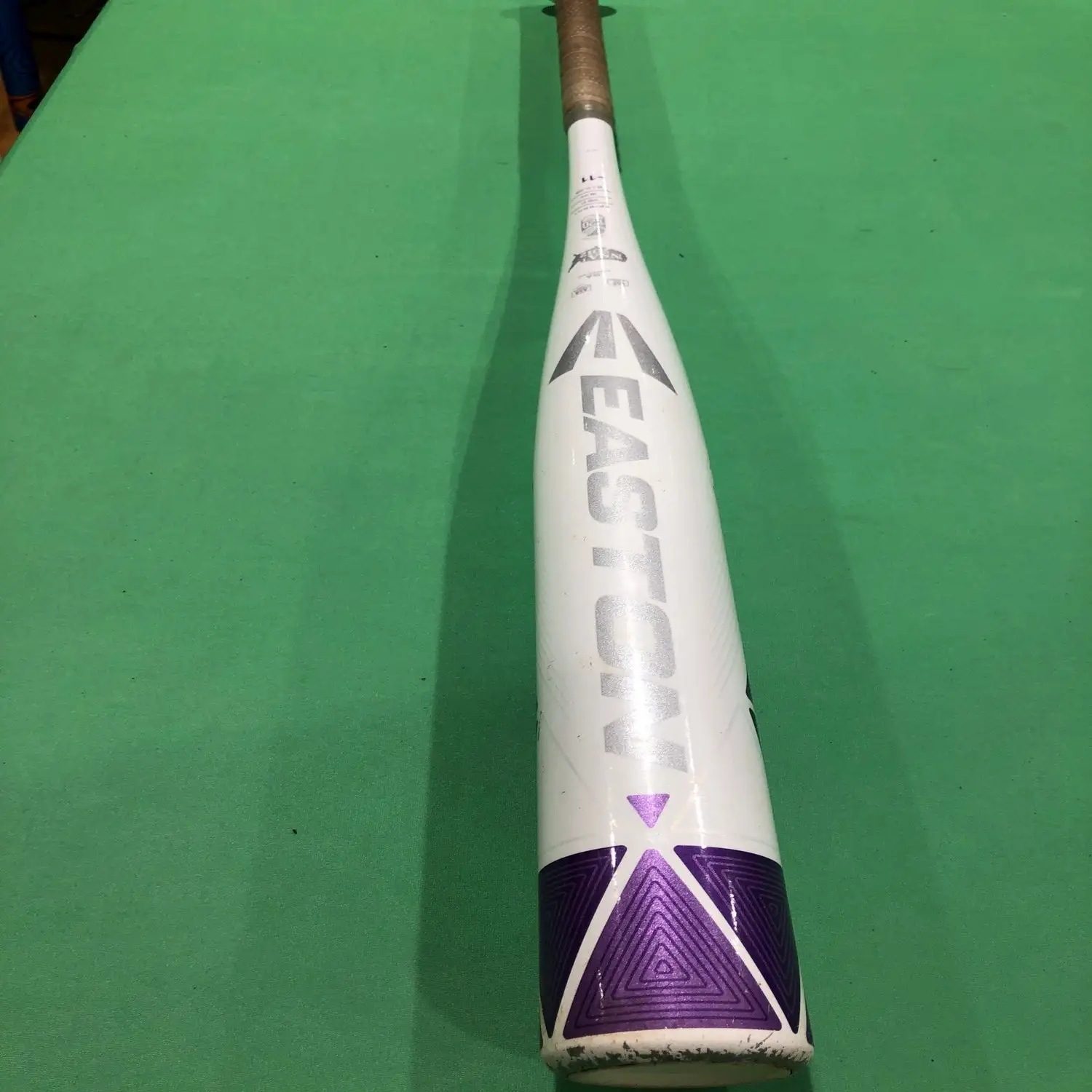 Used Easton Amethyst Alloy Bat -11 18OZ 29" 3 Used Easton Amethyst Alloy Bat -11 18OZ 29"