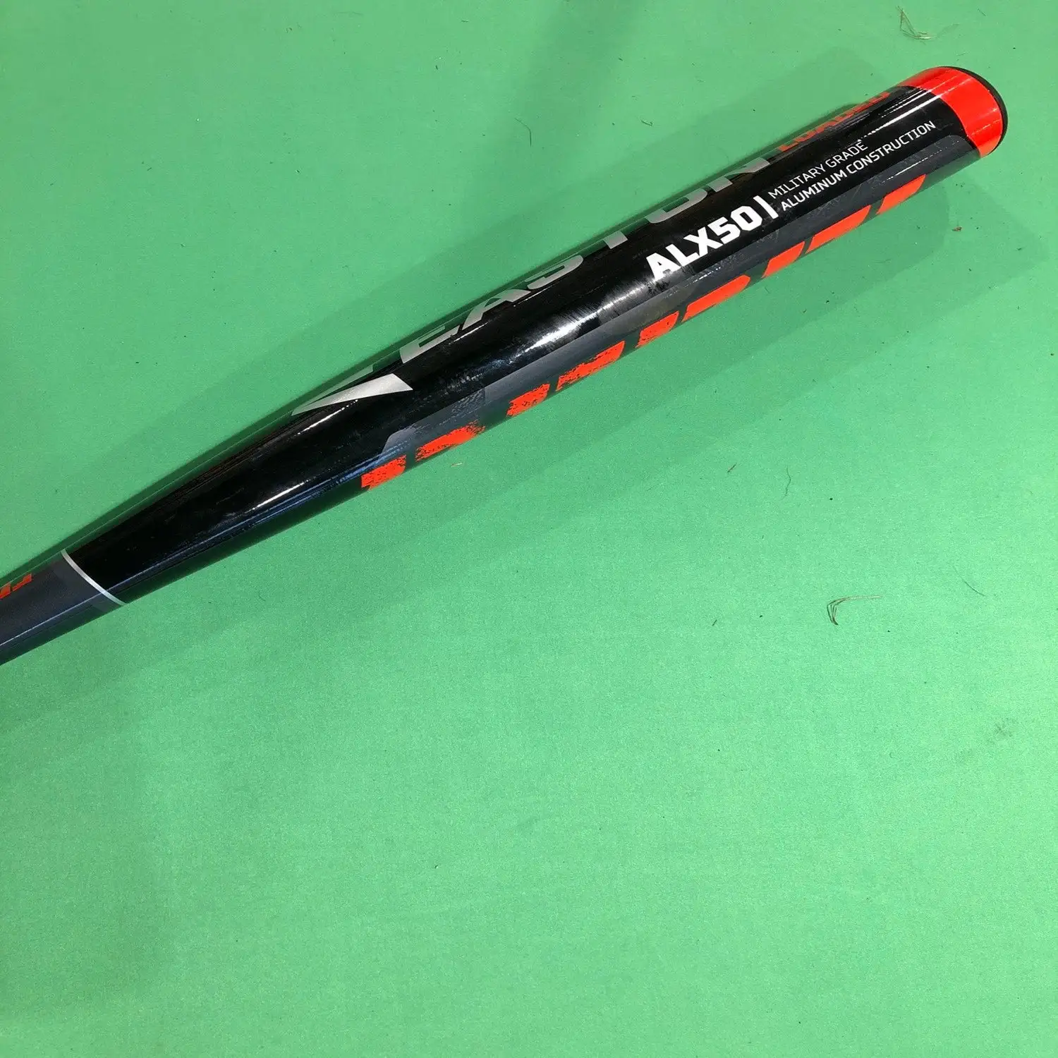 Used Easton Rebel Alloy Bat -6 28OZ 34" 5 Used Easton Rebel Alloy Bat -6 28OZ 34" - Image 3