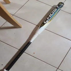 Used Easton Composite Ghost Bat (-10) 24 Oz 34"