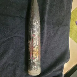 Used Easton Composite Synergy 2 Bat (-4) 30 Oz 34"