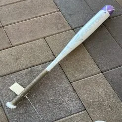 Used Easton Amethyst Bat -11 17OZ 28"