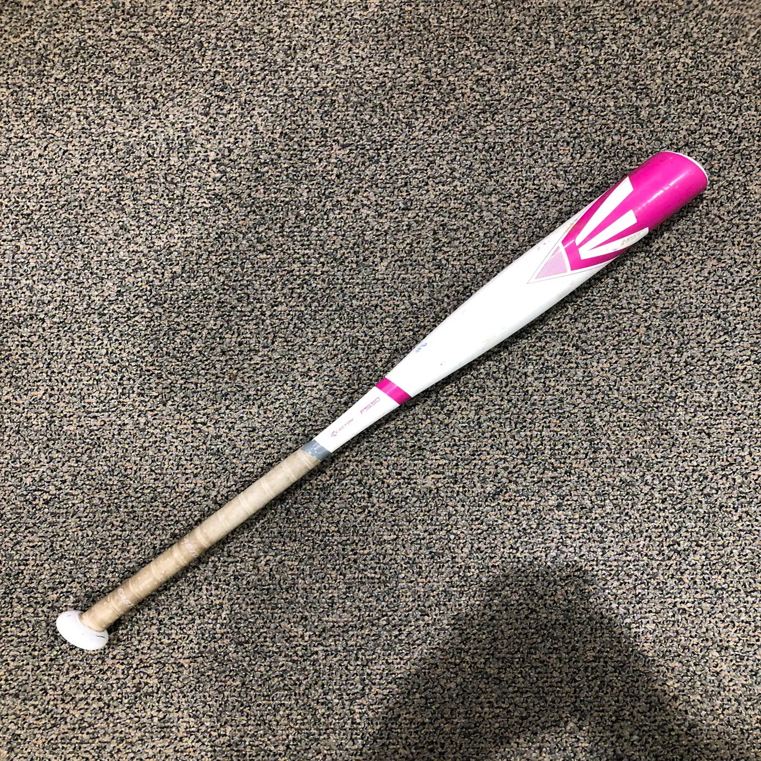 Used Easton FS50 (28") Alloy Softball Bat - 18OZ (-10) 4 Used Easton FS50 (28") Alloy Softball Bat - 18OZ (-10) - Image 2